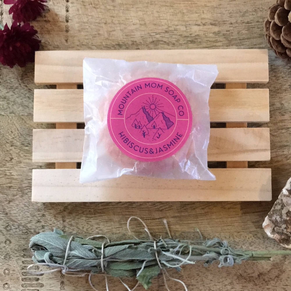 HIBISCUS&JASMINE Shampoo Bar/ Mountain Mom soap Co - Picture 4 of 6